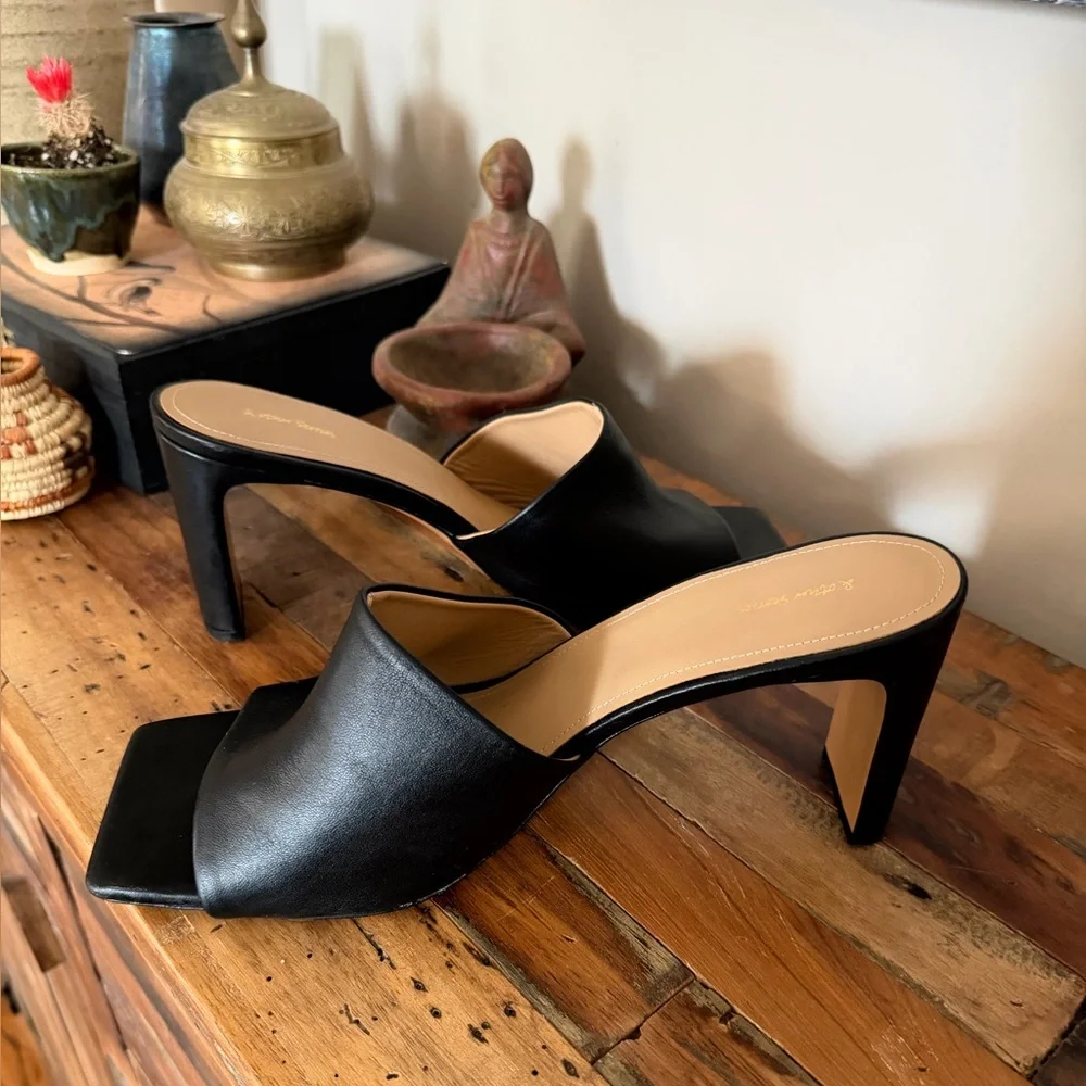 & OTHER STORIES Heeled Leather Square Toe Sandals